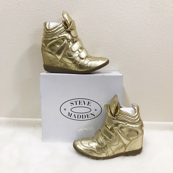 Steve Madden Shoes - Steve Madden Gold Hilight Wedge Sneakers